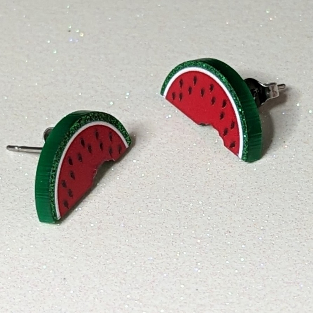 Watermelon slice red glitter acrylic stud earrings - Picture 7 of 7